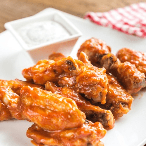 6 Wings with Fries or Tots