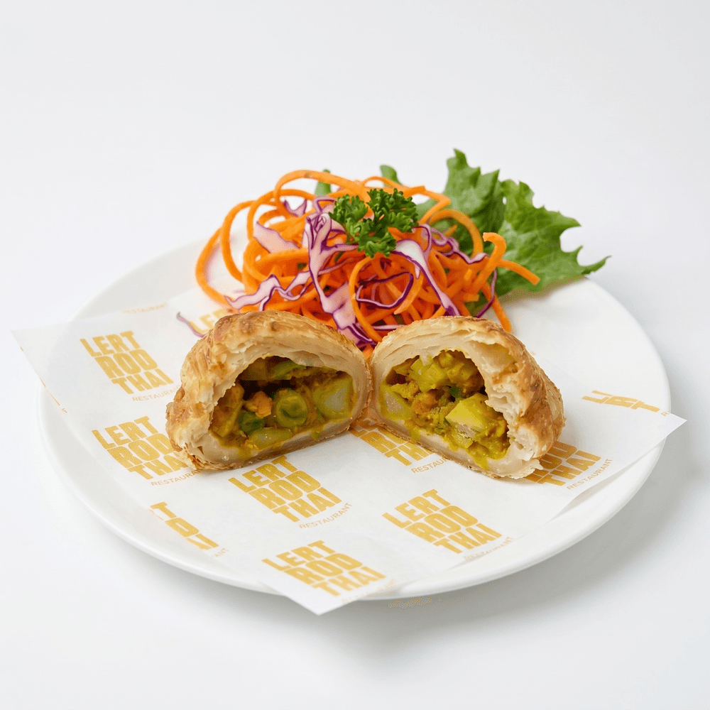 Veggie Curry Puff (3pcs)