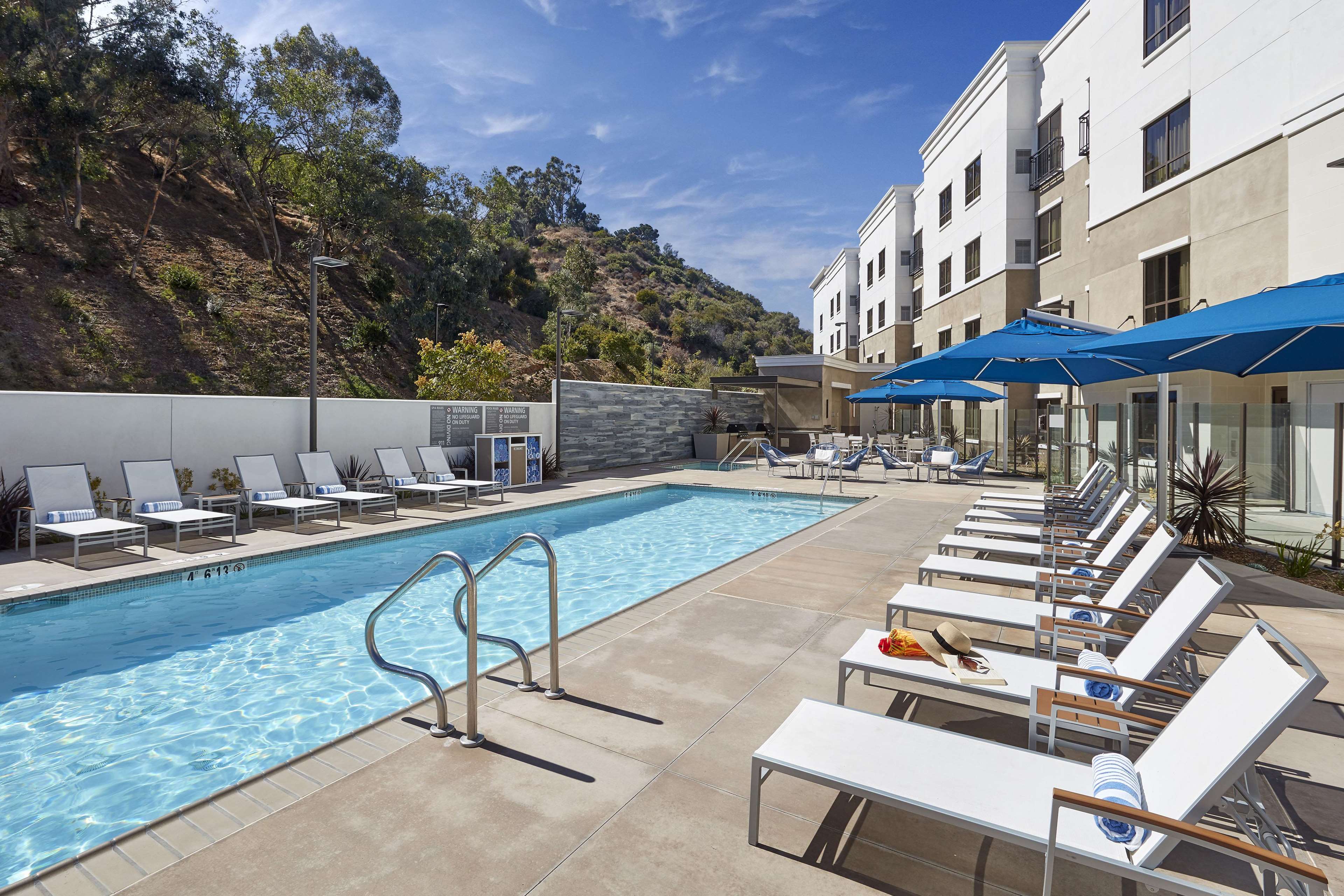 Homewood Suites by Hilton San Diego Hotel Circle/SeaWorld Area Photo