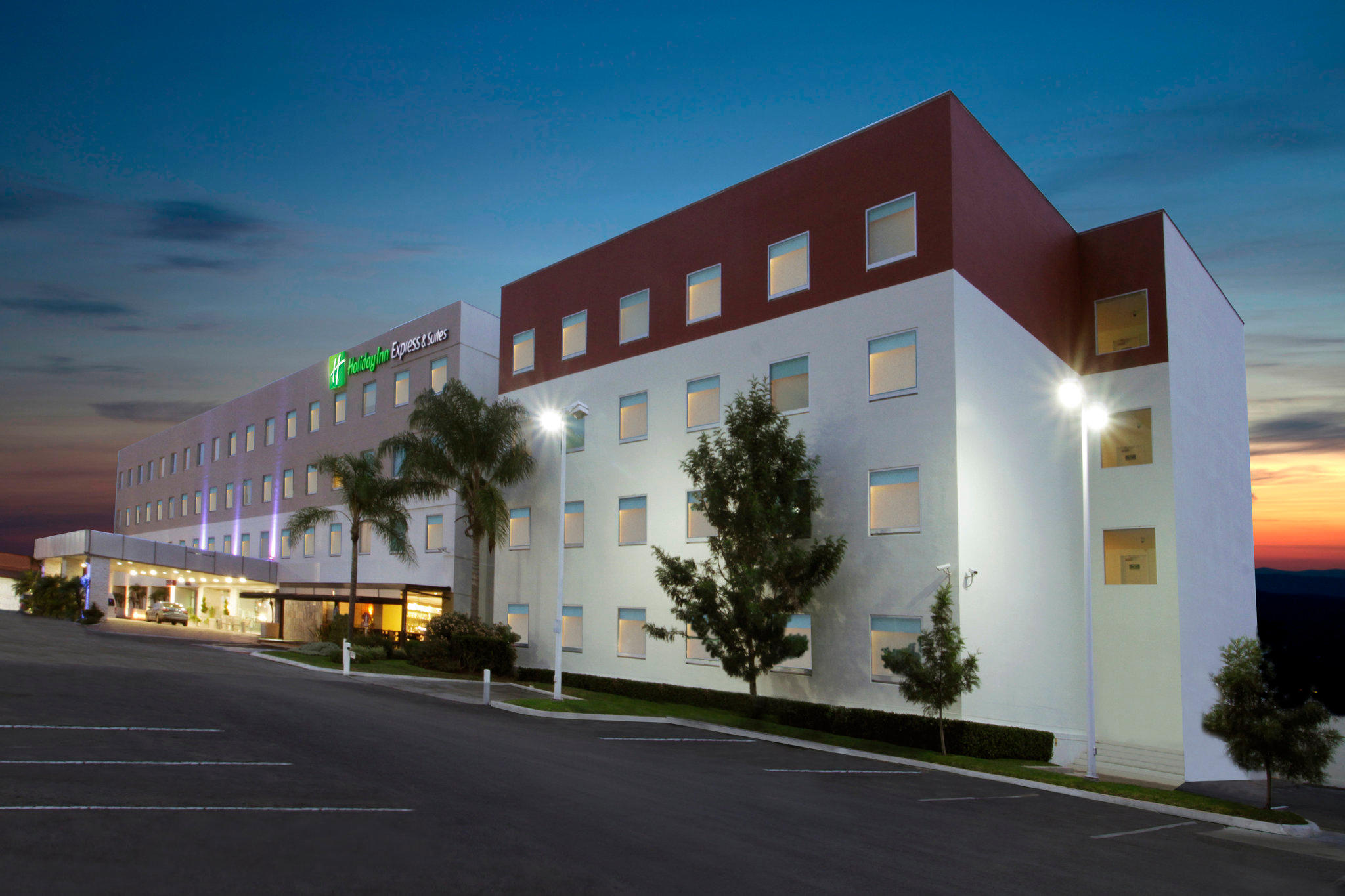 Holiday Inn Express & Suites Irapuato, an IHG Hotel