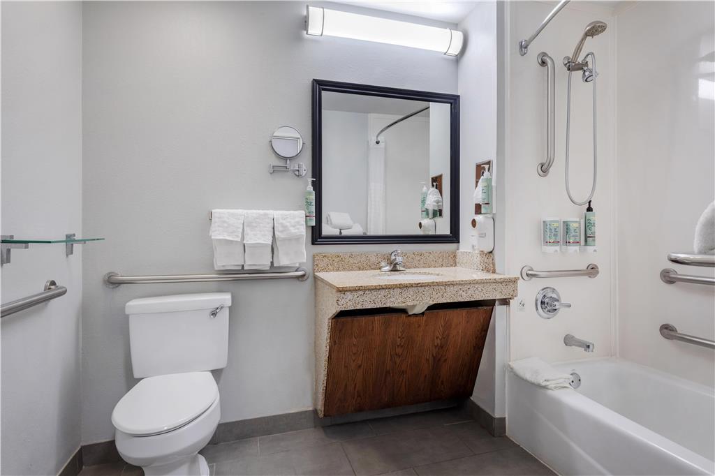 Best Western Executive Inn Image