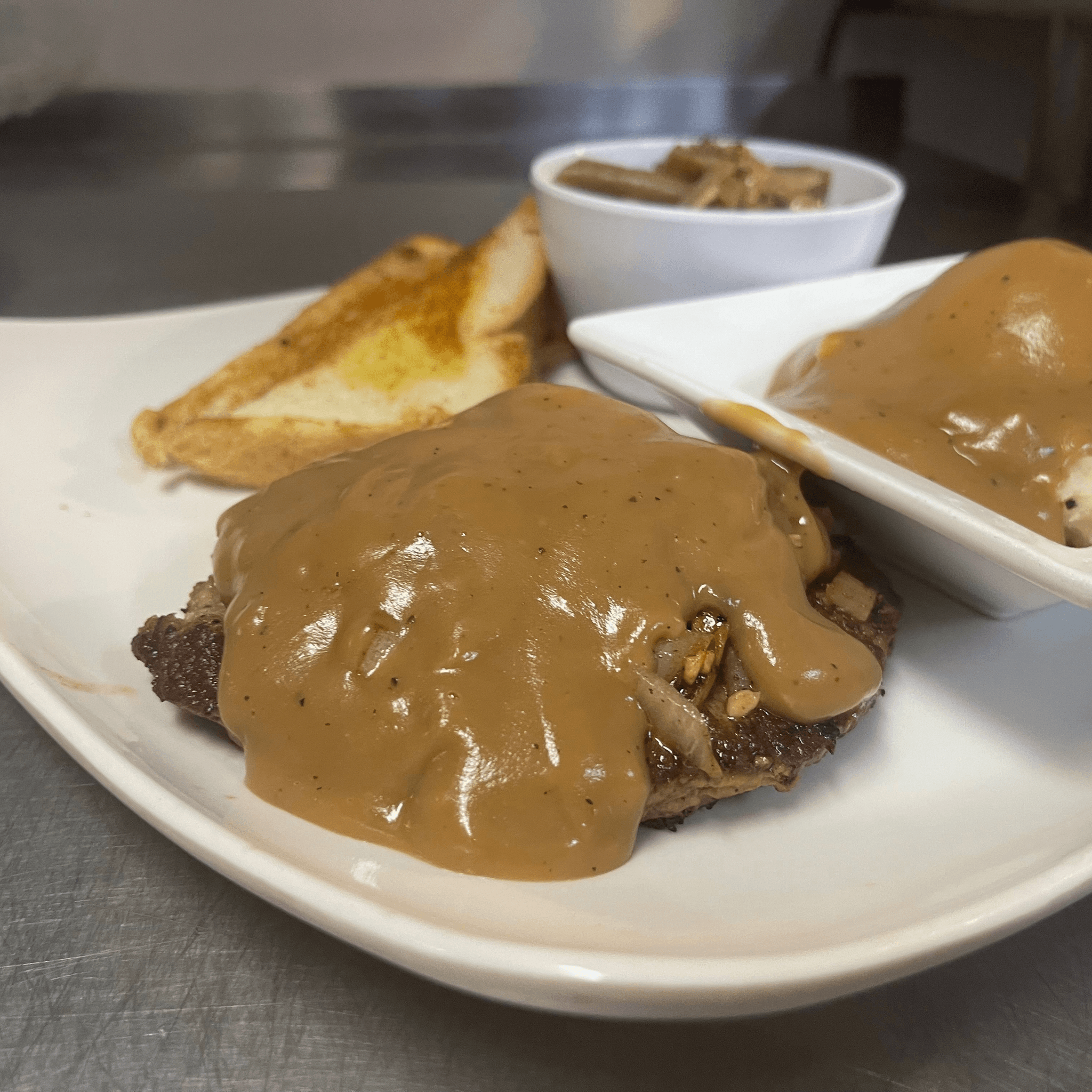 Hamburger Steak (8 oz)