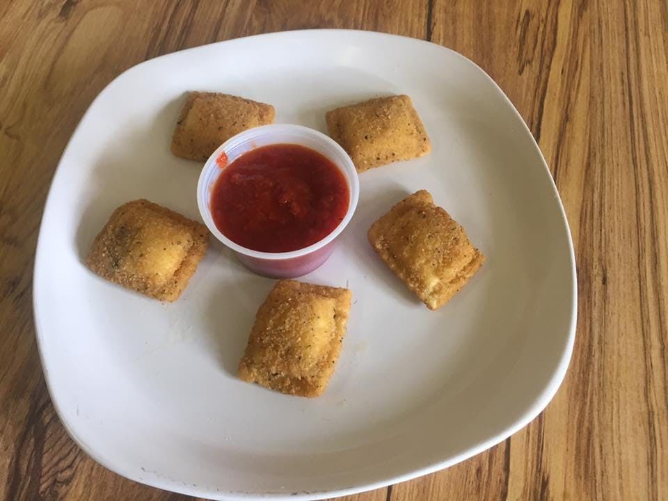 Fried Ravioli (6 Pieces)