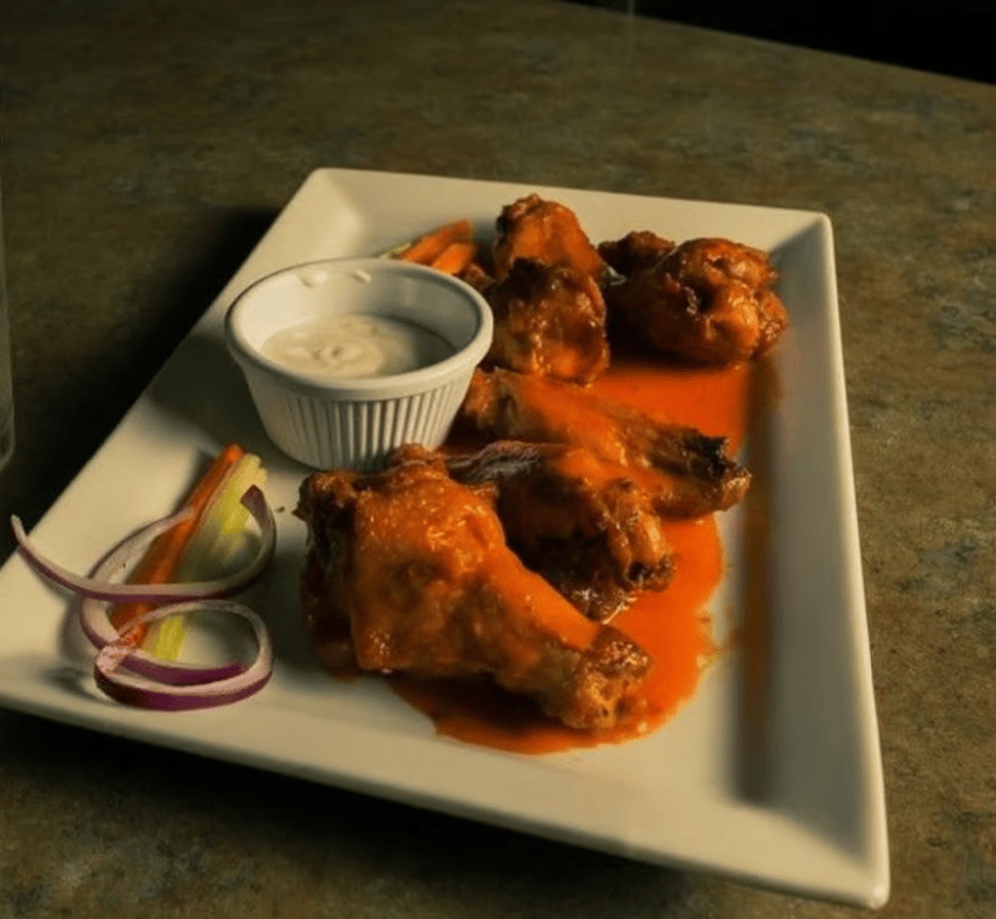 Alitas De Pollo Búfalo (6) / Buffalo Chicken Wings (6)