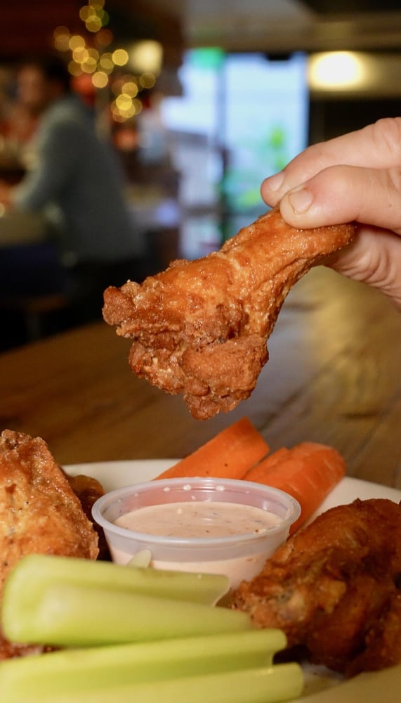 Habana "Fuego" Wings