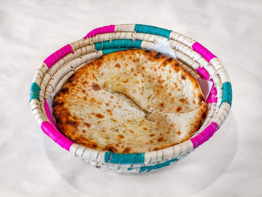 CHEESE NAAN