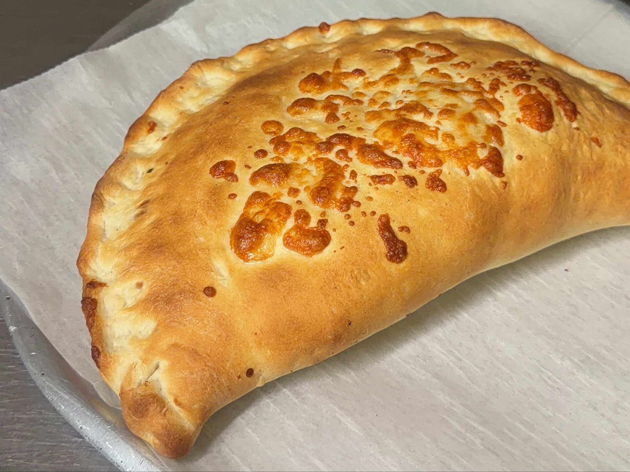 Champey Calzone | Large