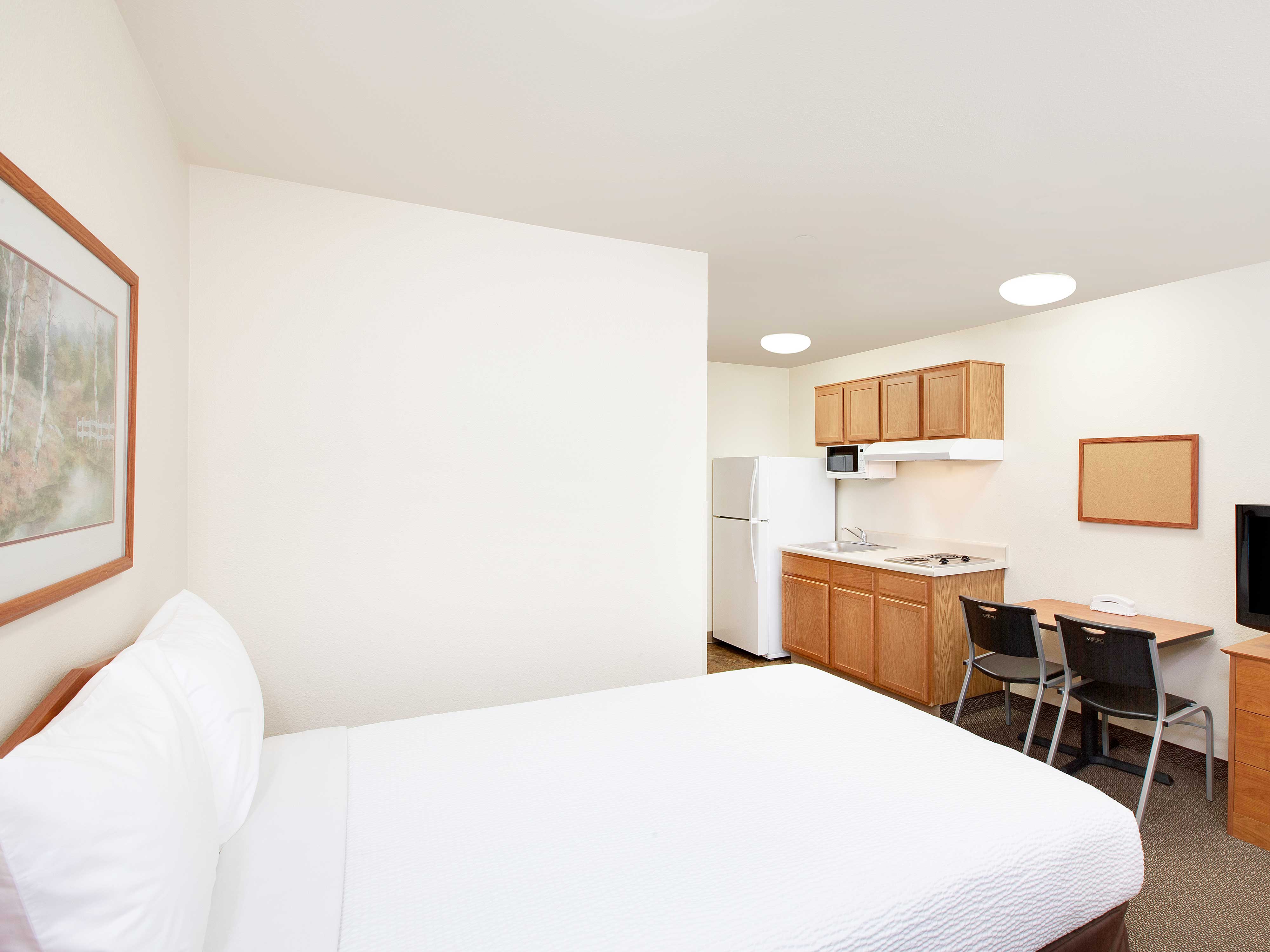 WoodSpring Suites Houston Willowbrook Photo