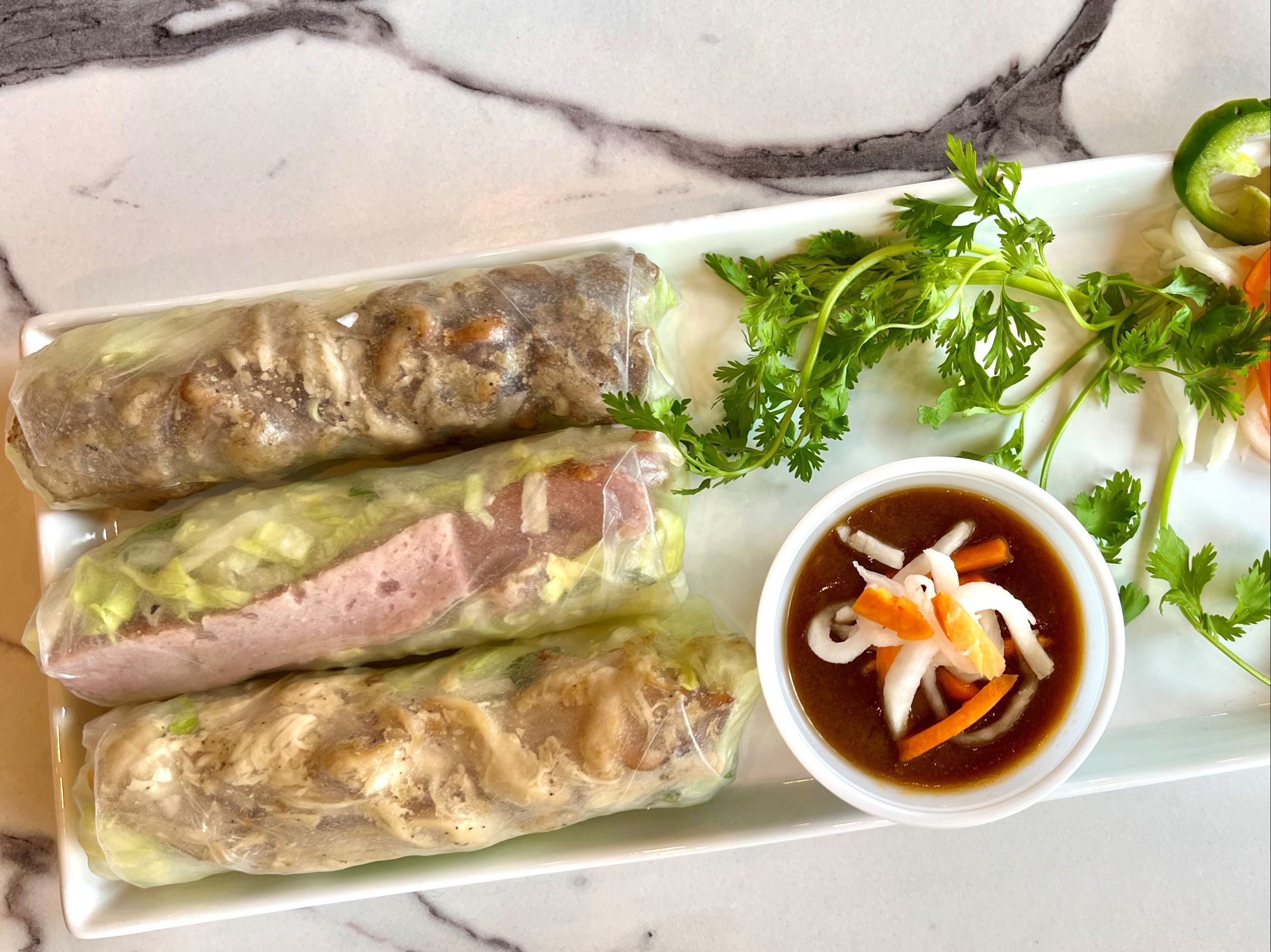 Trio Summer Rolls: Grilled Pork, Pork Patties, Shrimp & Pork BBQ (3Pcs) - Gỏi Cuốn - 3 Vị