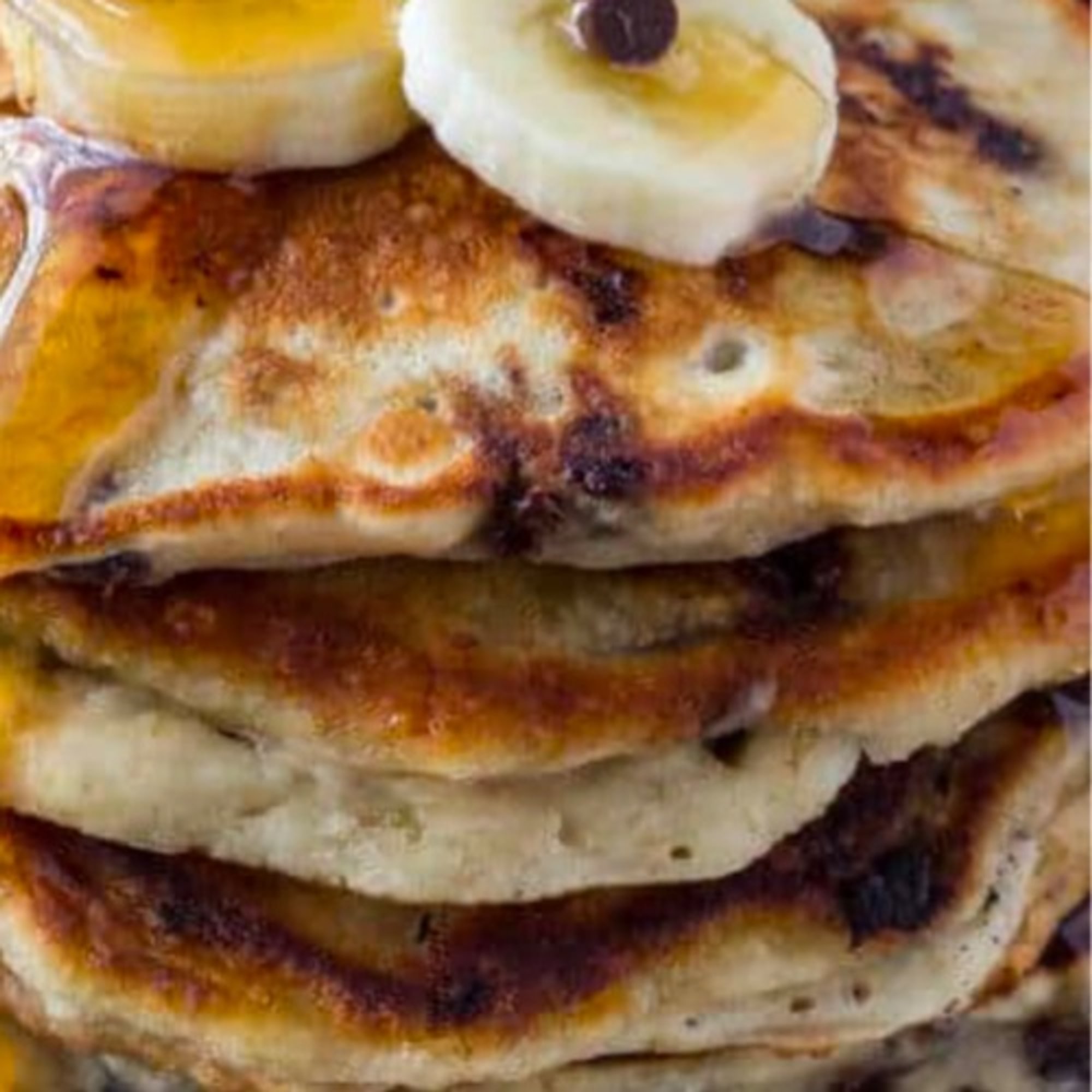 CHUNKY MONKEY PANCAKES