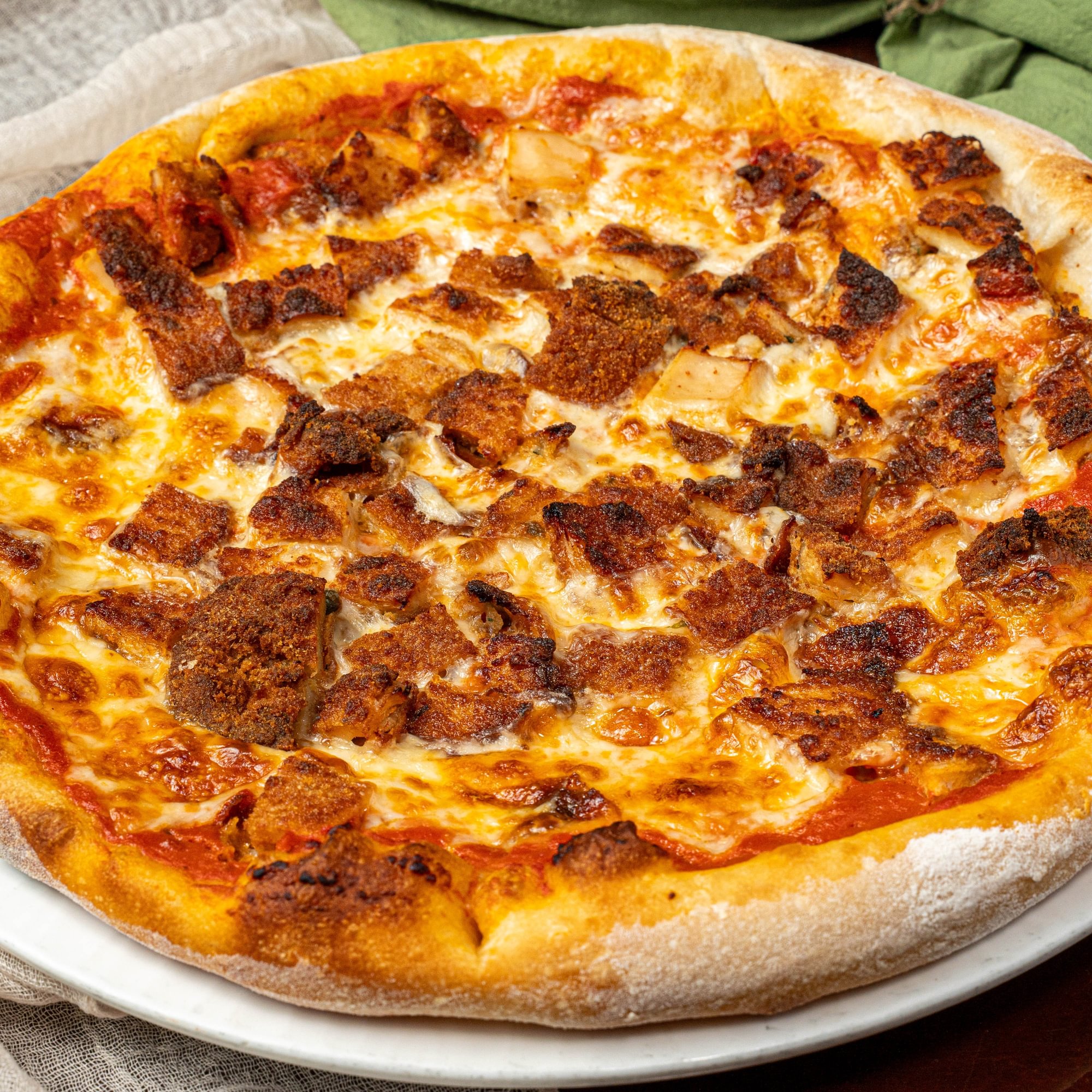Chicken Parm Vodka Pizza (Personal - 6 Slices 10")