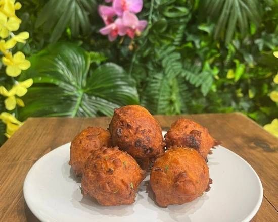 Momma's Vegan Conch Fritters