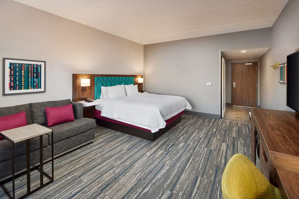 Hampton Inn & Suites by Hilton Franklin Indianapolis Image