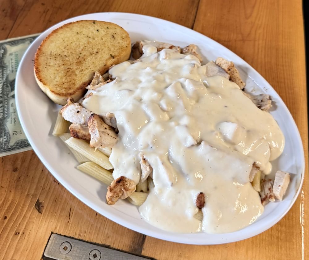 Chicken Alfredo Penne Pasta