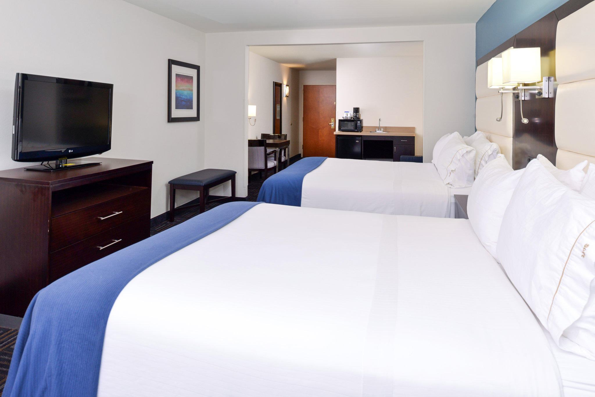 Holiday Inn Express & Suites Bessemer Photo