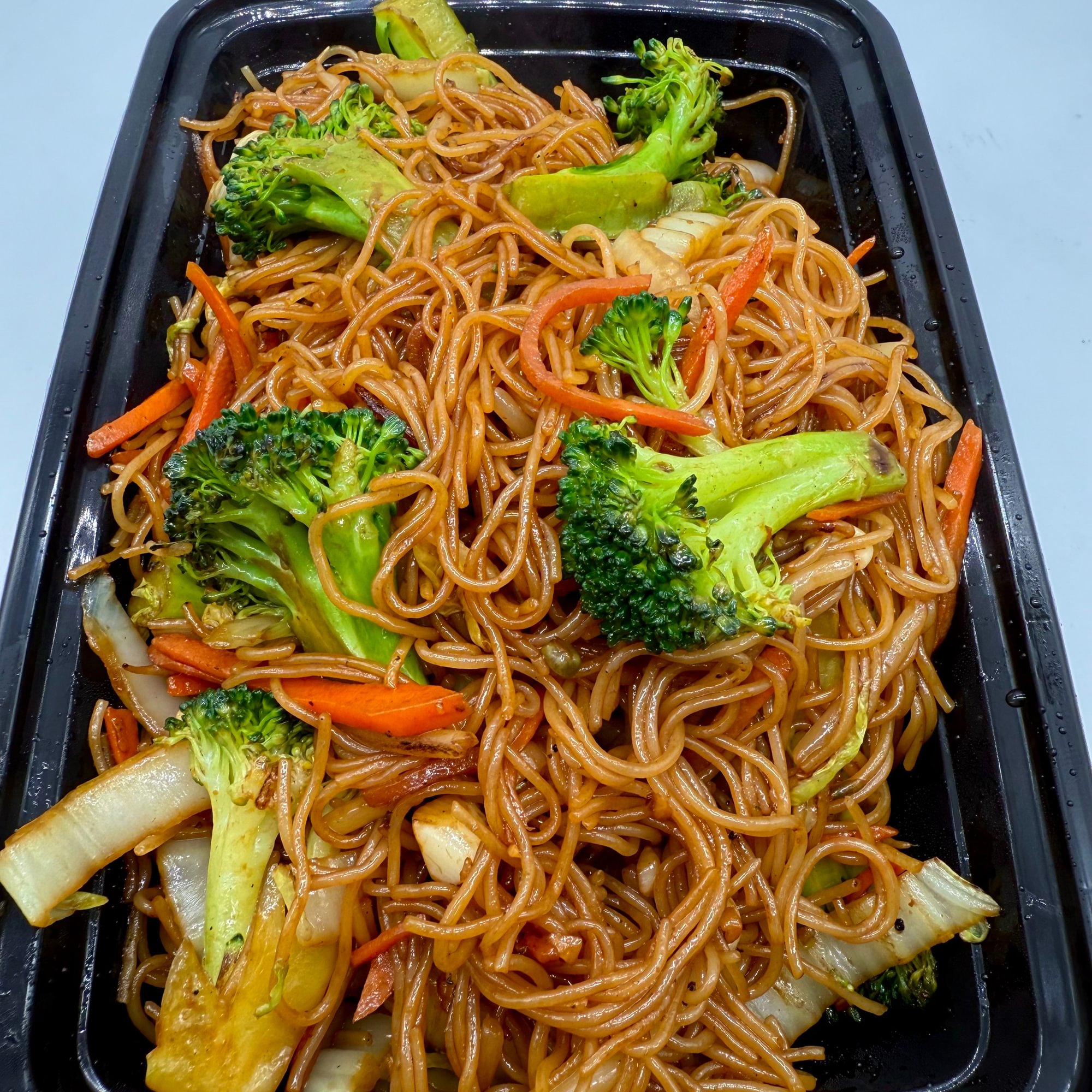 Mixed vegetables rice noodles