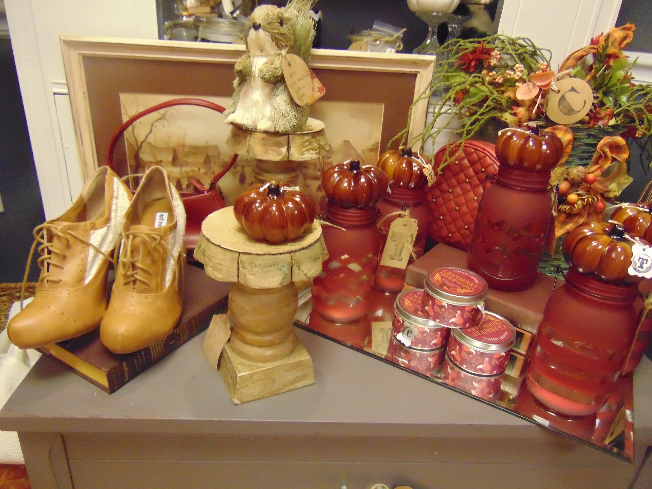 Trader Maes Furniture and Decor Market Image
