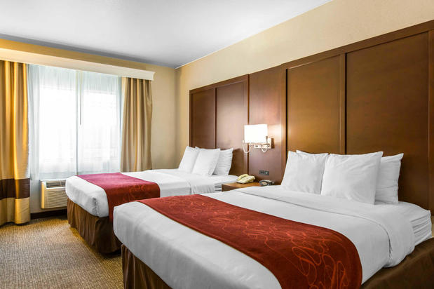 Images Comfort Suites