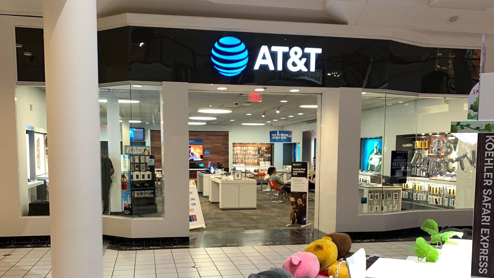 AT&T Store Photo