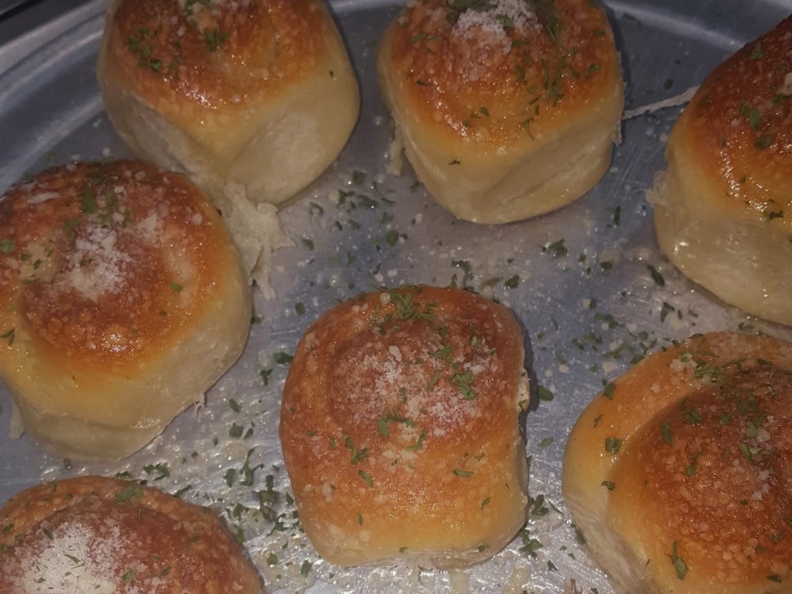 Garlic Knots