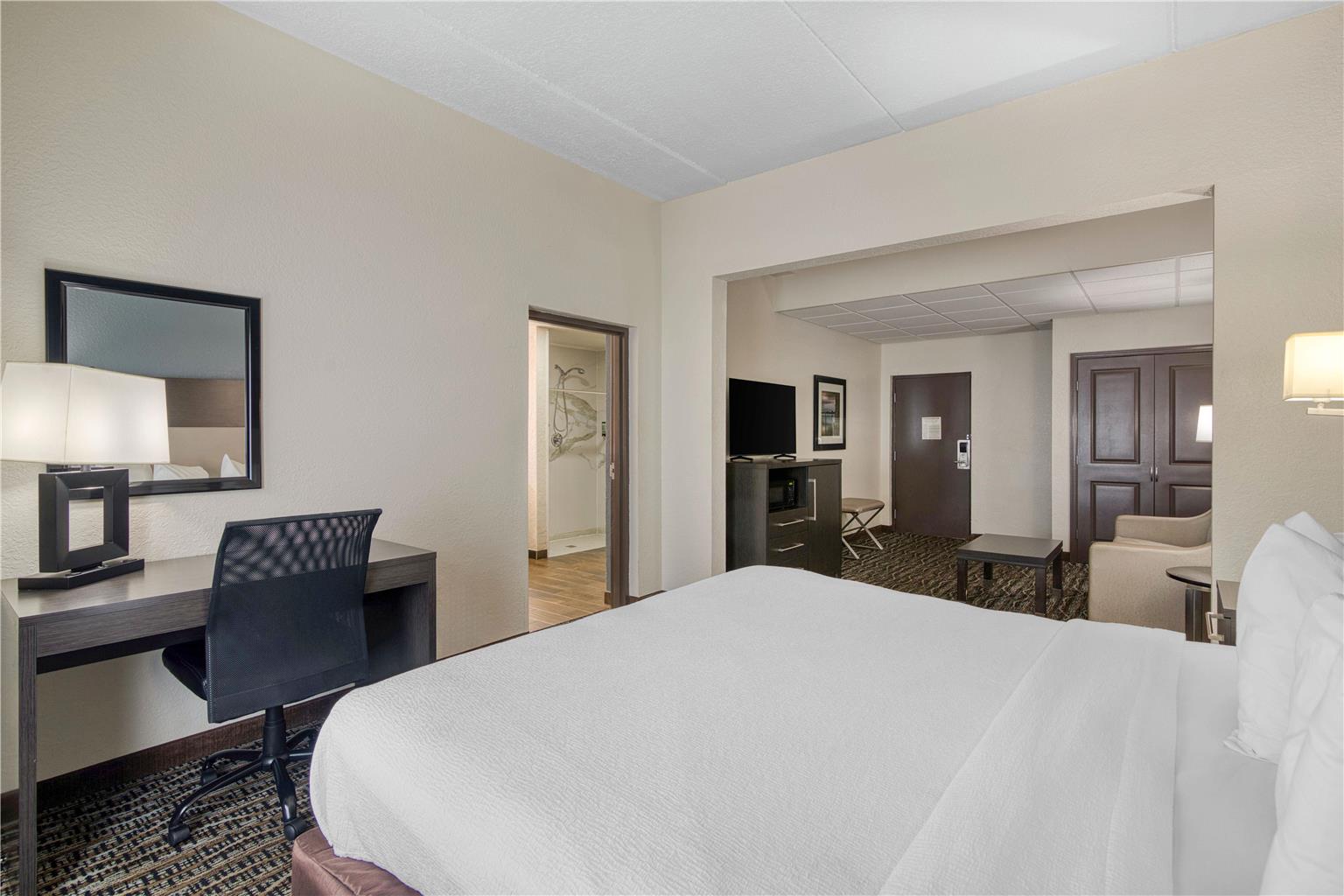 Best Western Waldo Inn & Suites Image