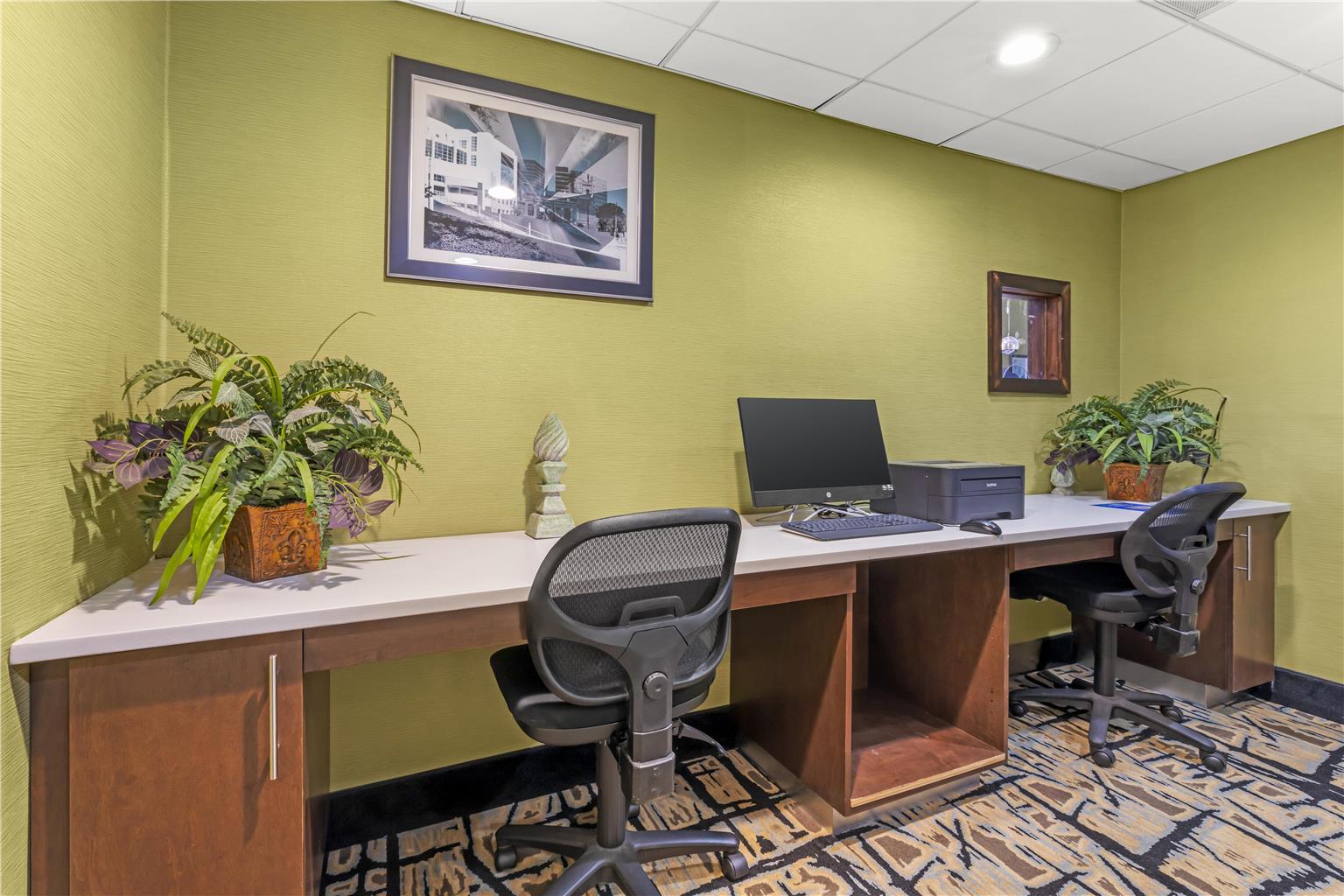 Best Western Plus McDonough Inn & Suites Image