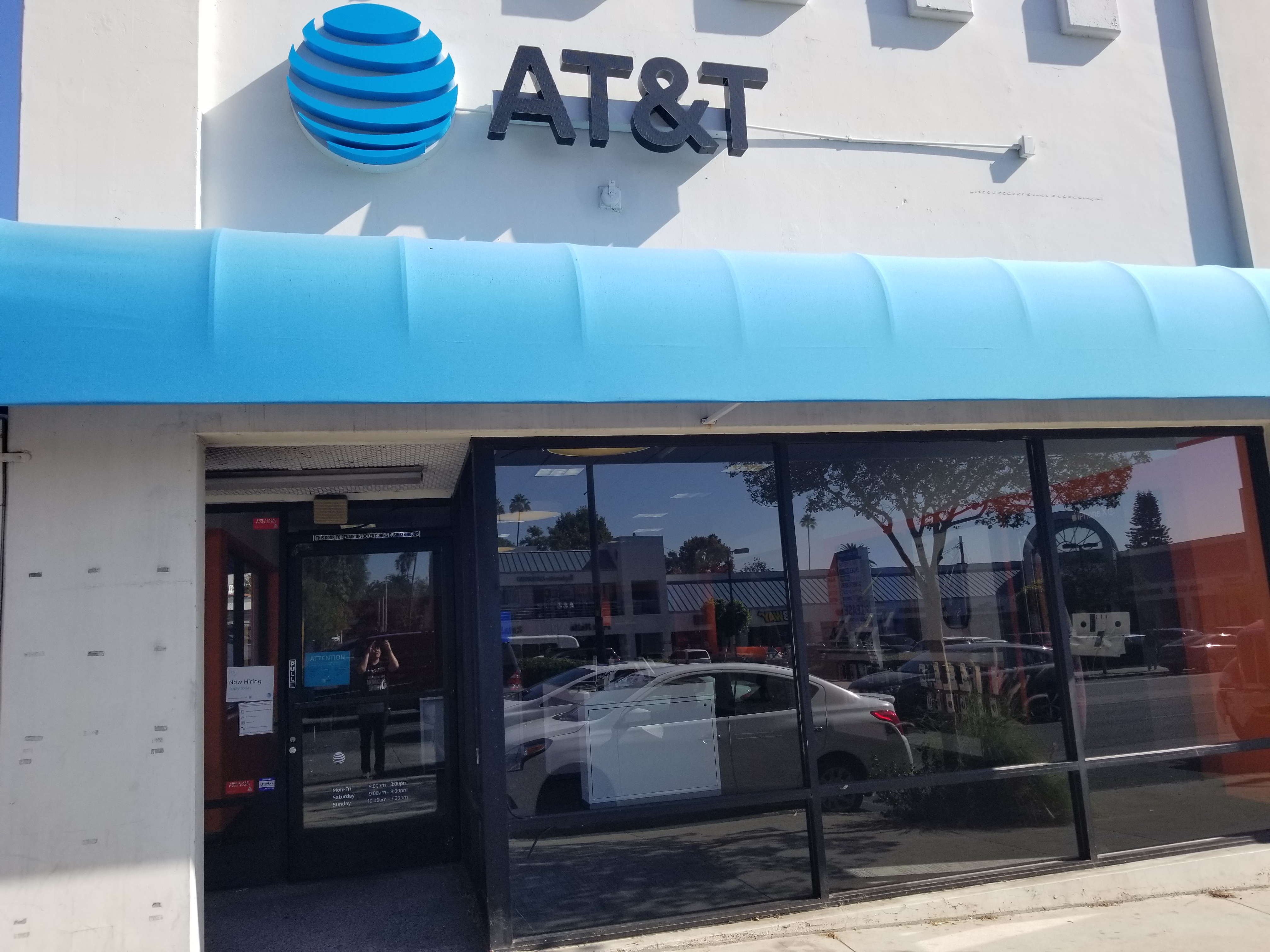 AT&T Store Photo