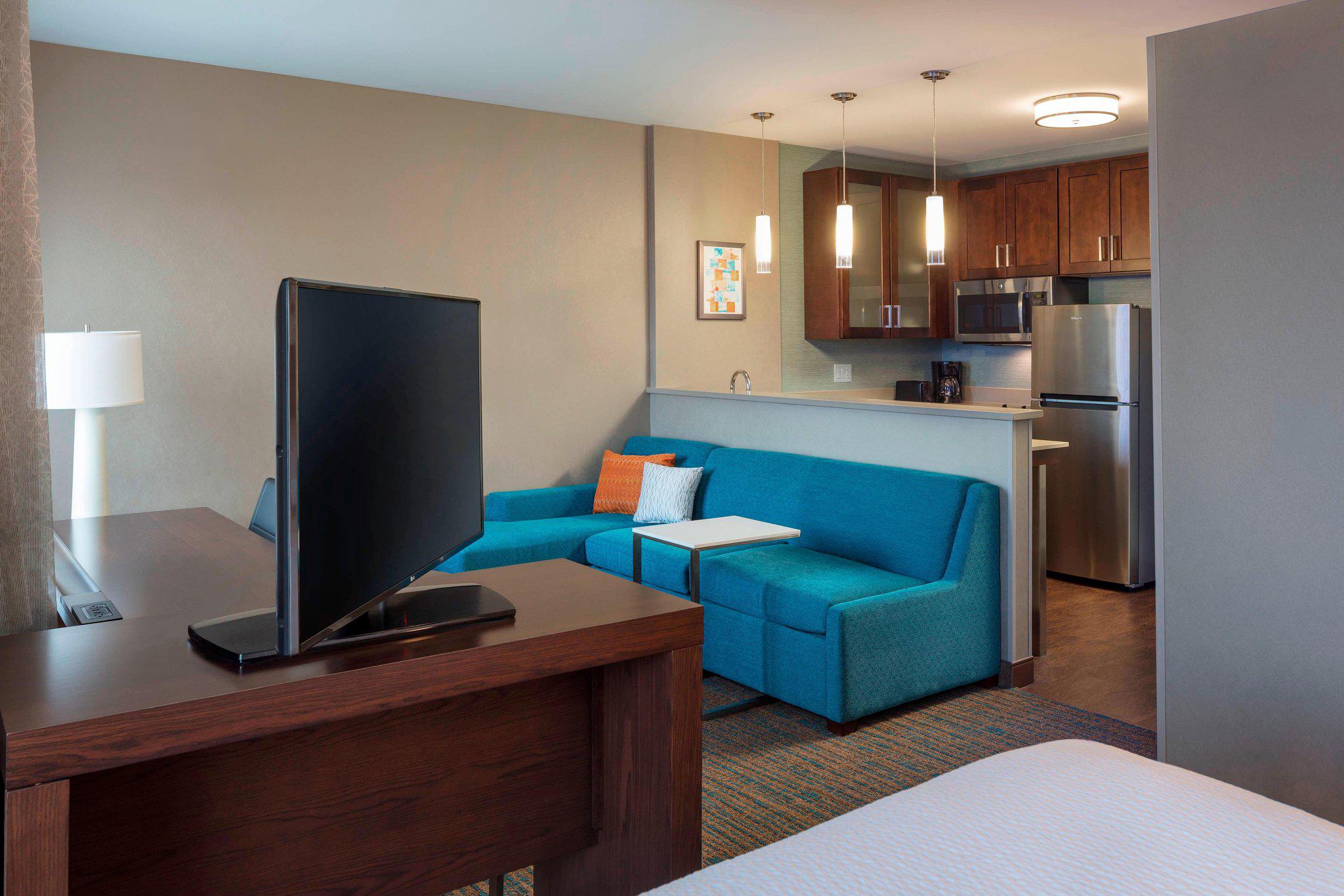 Residence Inn by Marriott Boston Burlington Photo