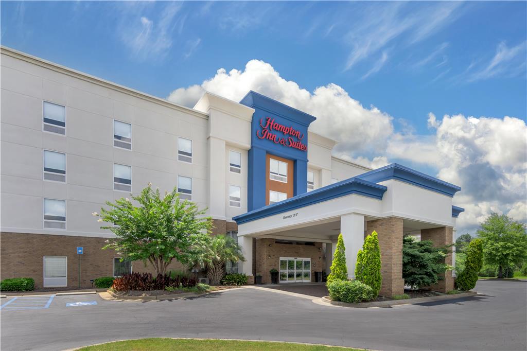 Hampton Inn &amp; Suites Phenix City- Columbus Area Logo