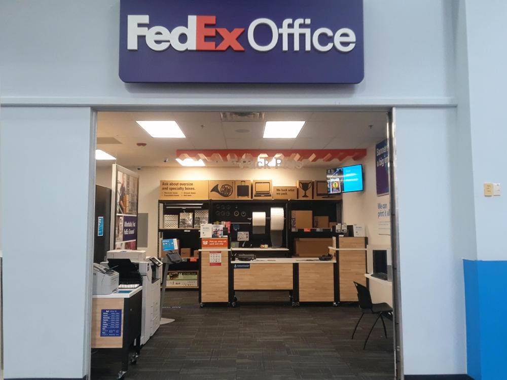 FedEx Office Print & Ship Center Photo