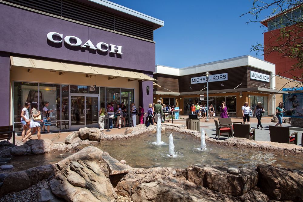 Phoenix Premium Outlets - Outlet Mall - Chandler, AZ 85226