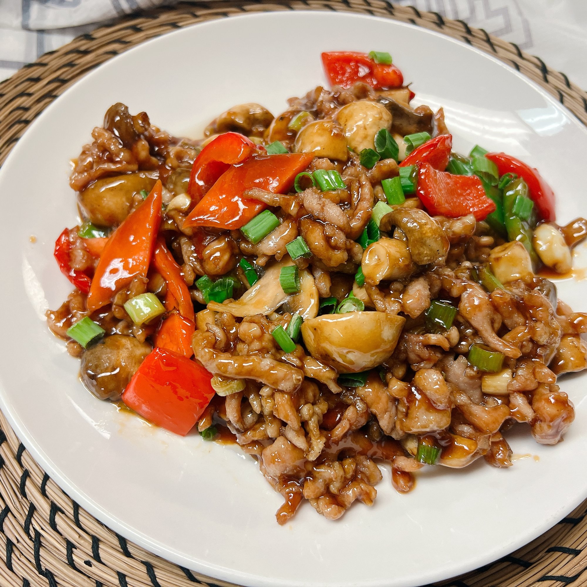 Mushroom Pork 蘑菇炒肉