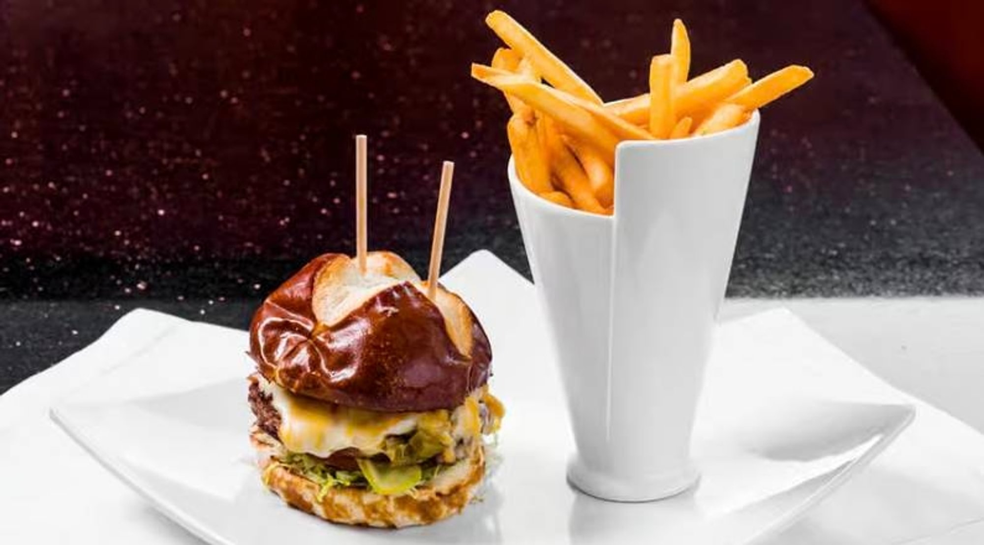 M1 Burger