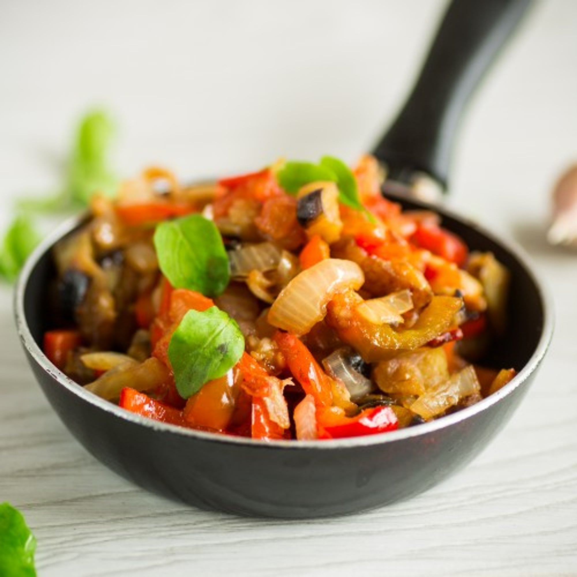 62. Garlic and Pepper