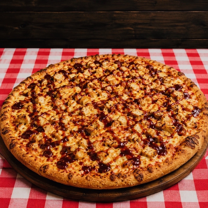 Large BBQ Grilled Chicken Pizza 14 (Greek style)