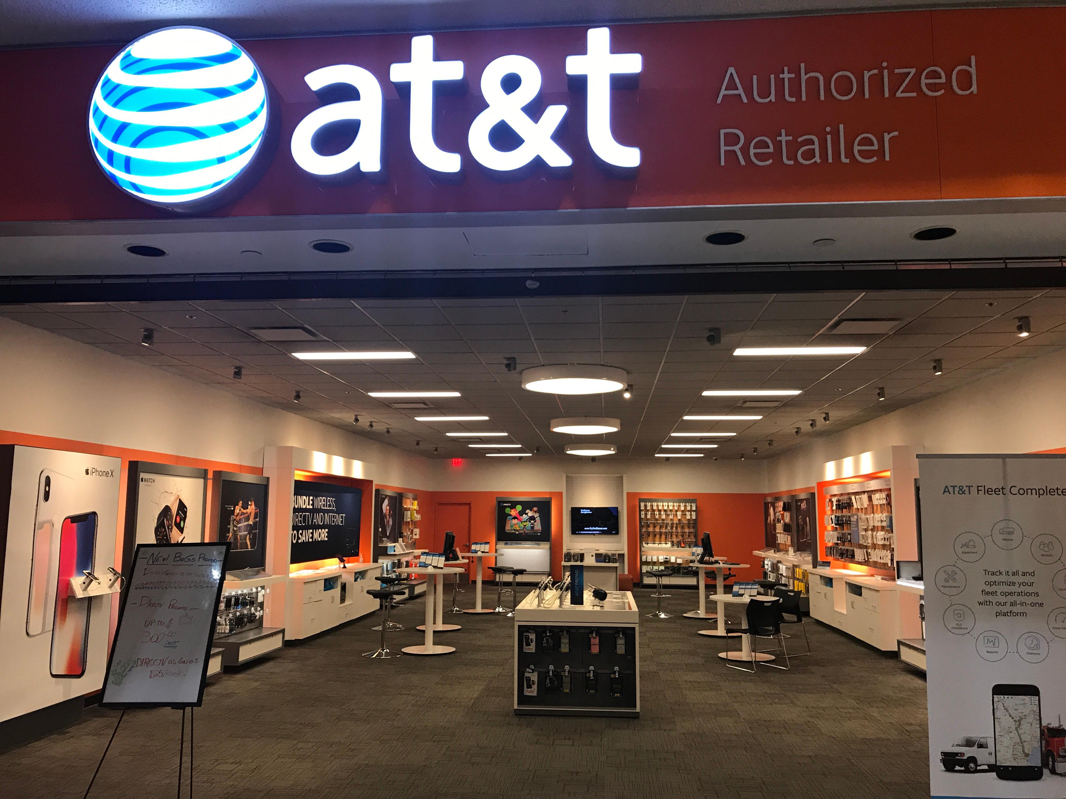 AT&T Store Photo