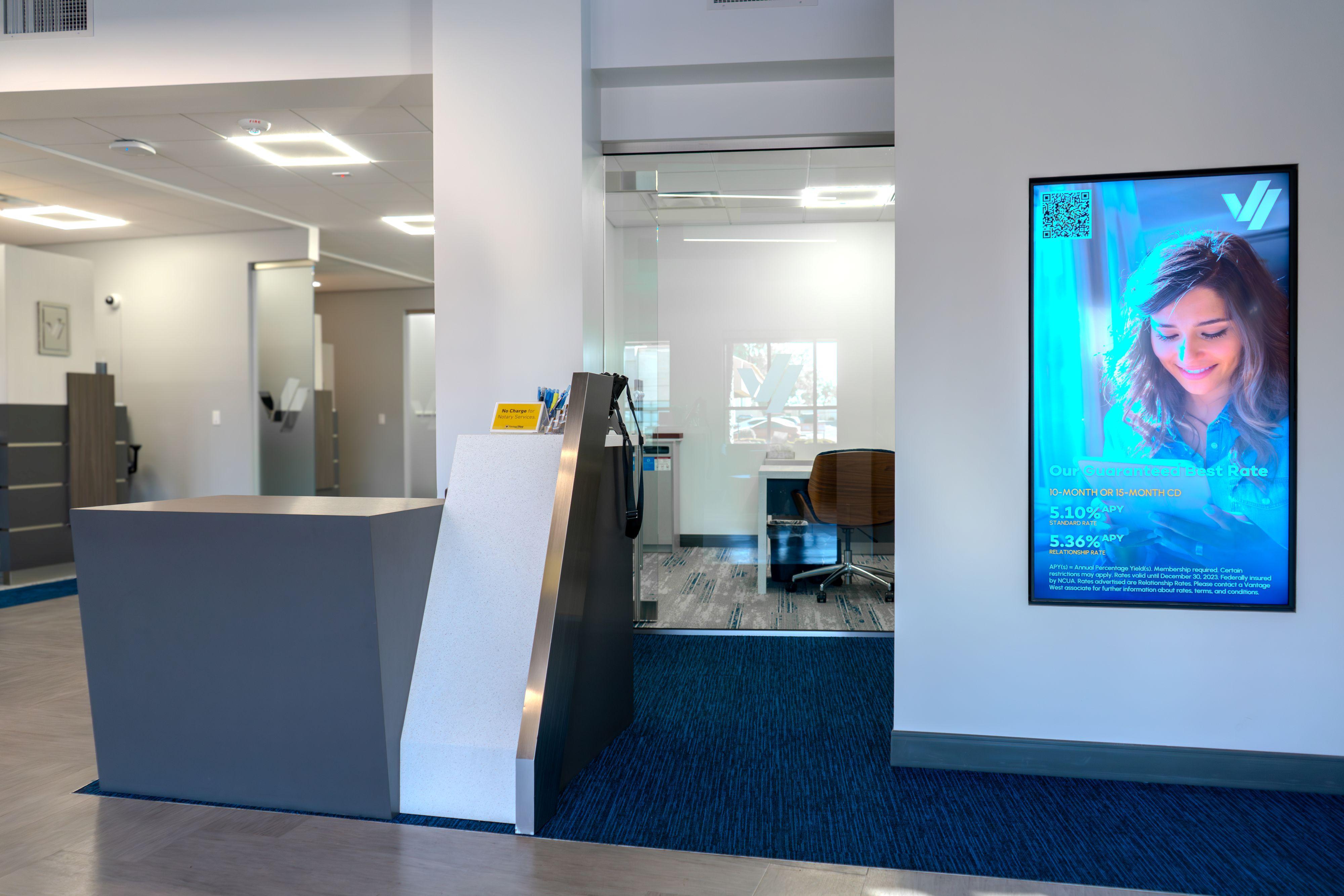 Vantage West Credit Union Image