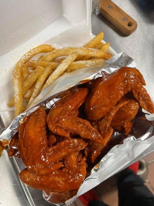 Wings with Fries