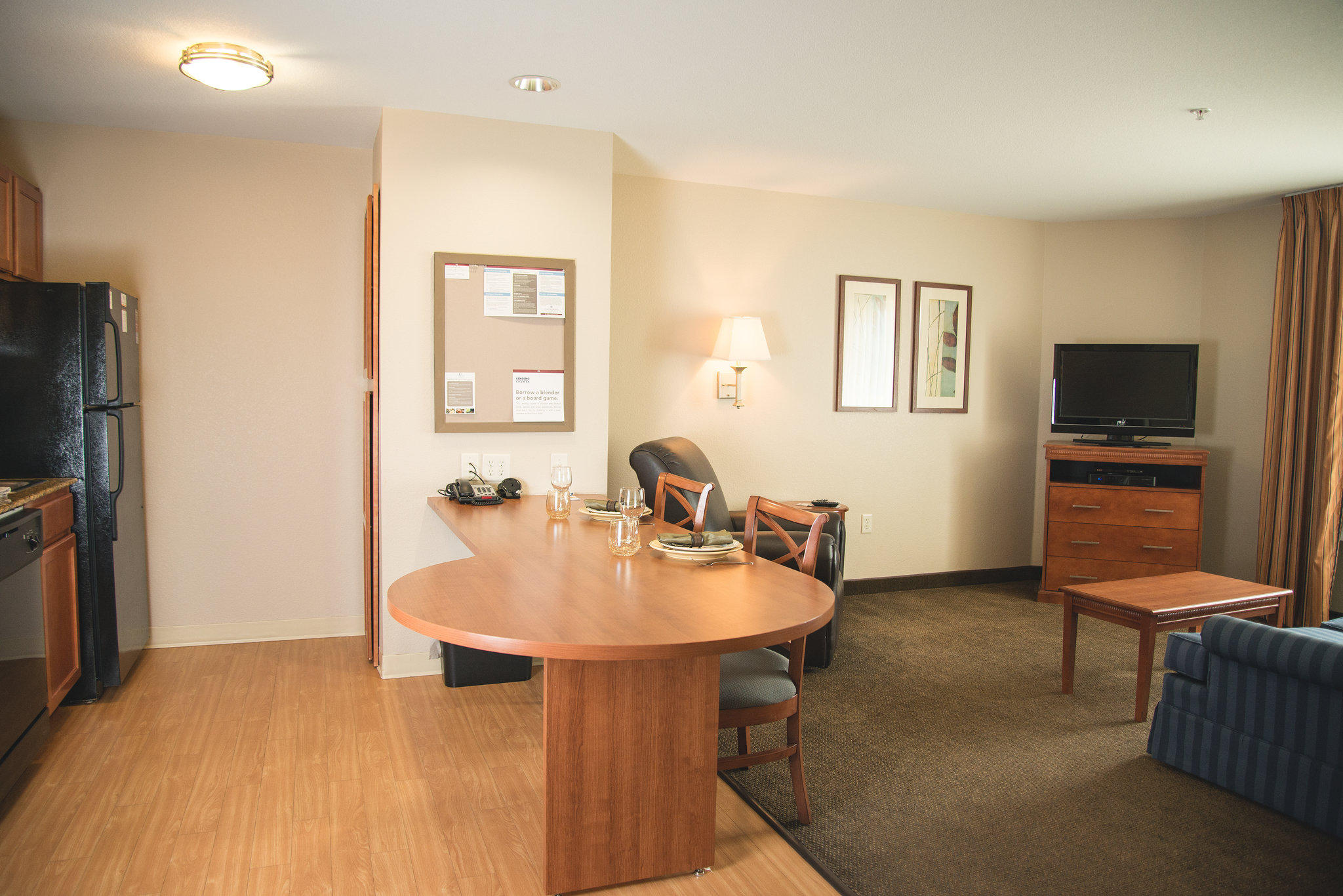 Candlewood Suites Loveland Photo