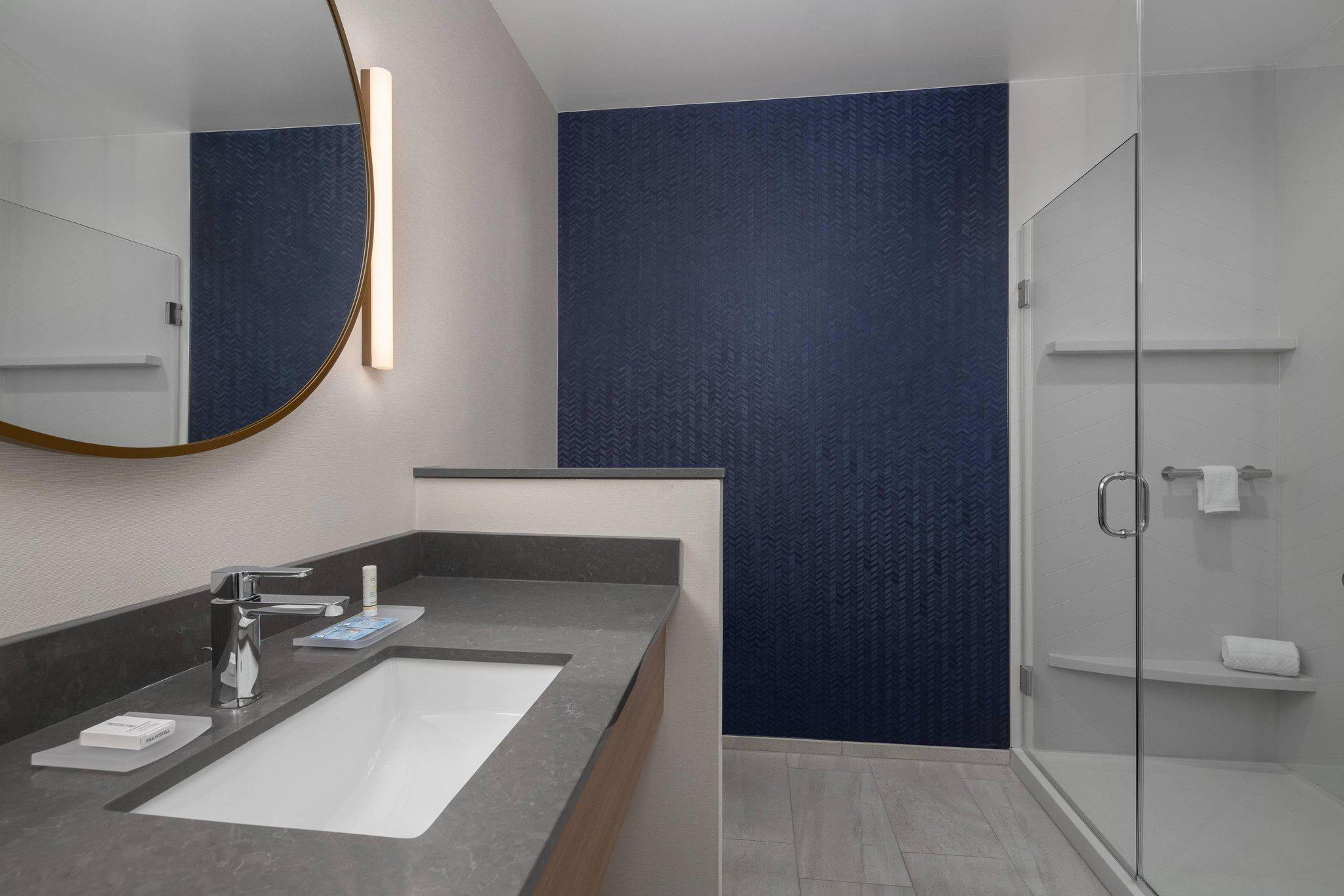 Fairfield Inn & Suites by Marriott Kenosha Pleasant Prairie Photo