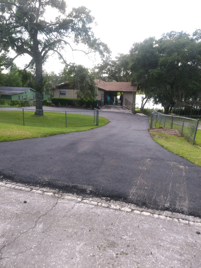 Driveway Sealcoating Jacksonville, FL