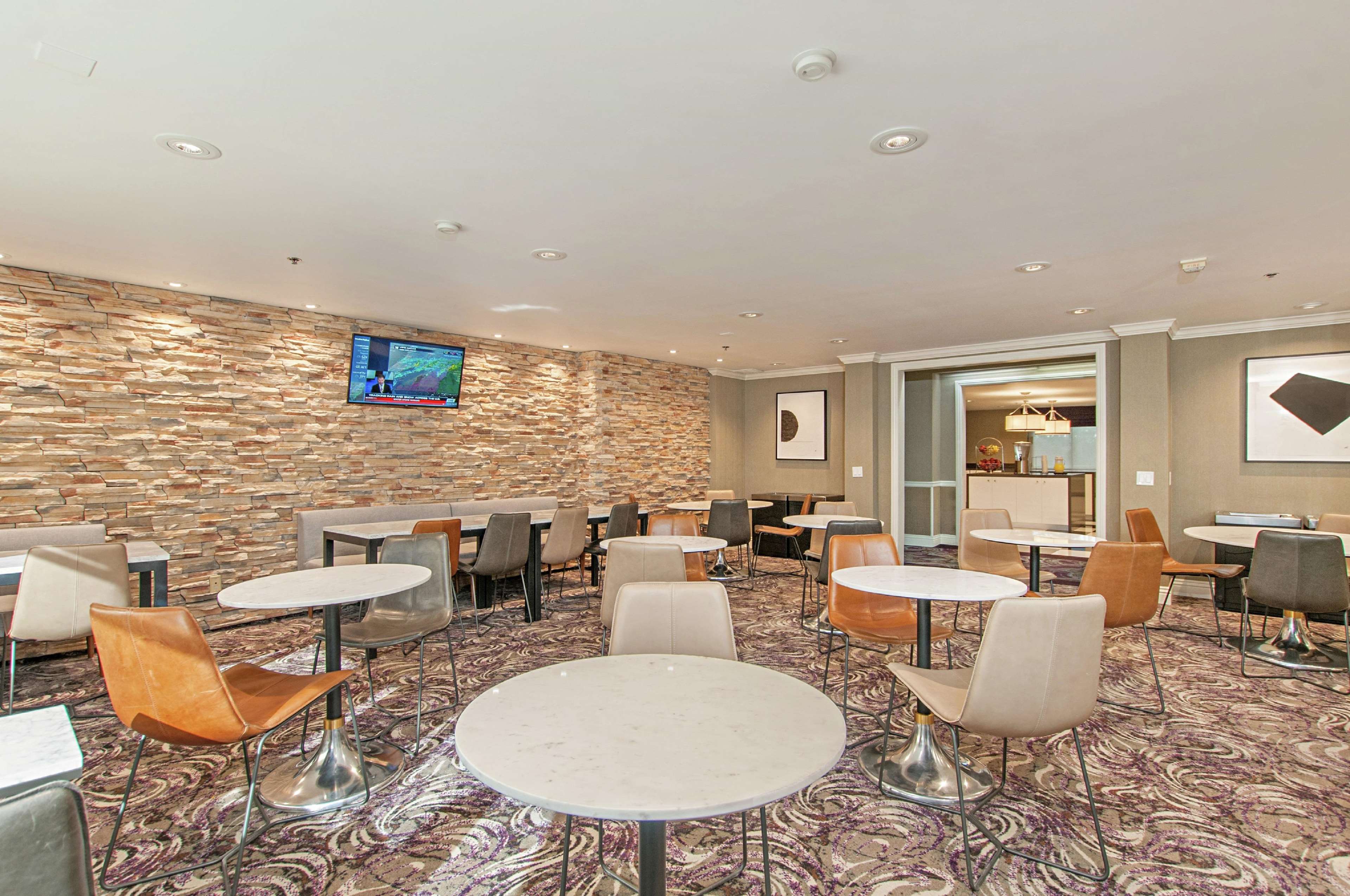 Hampton Inn San Diego-Kearny Mesa Photo