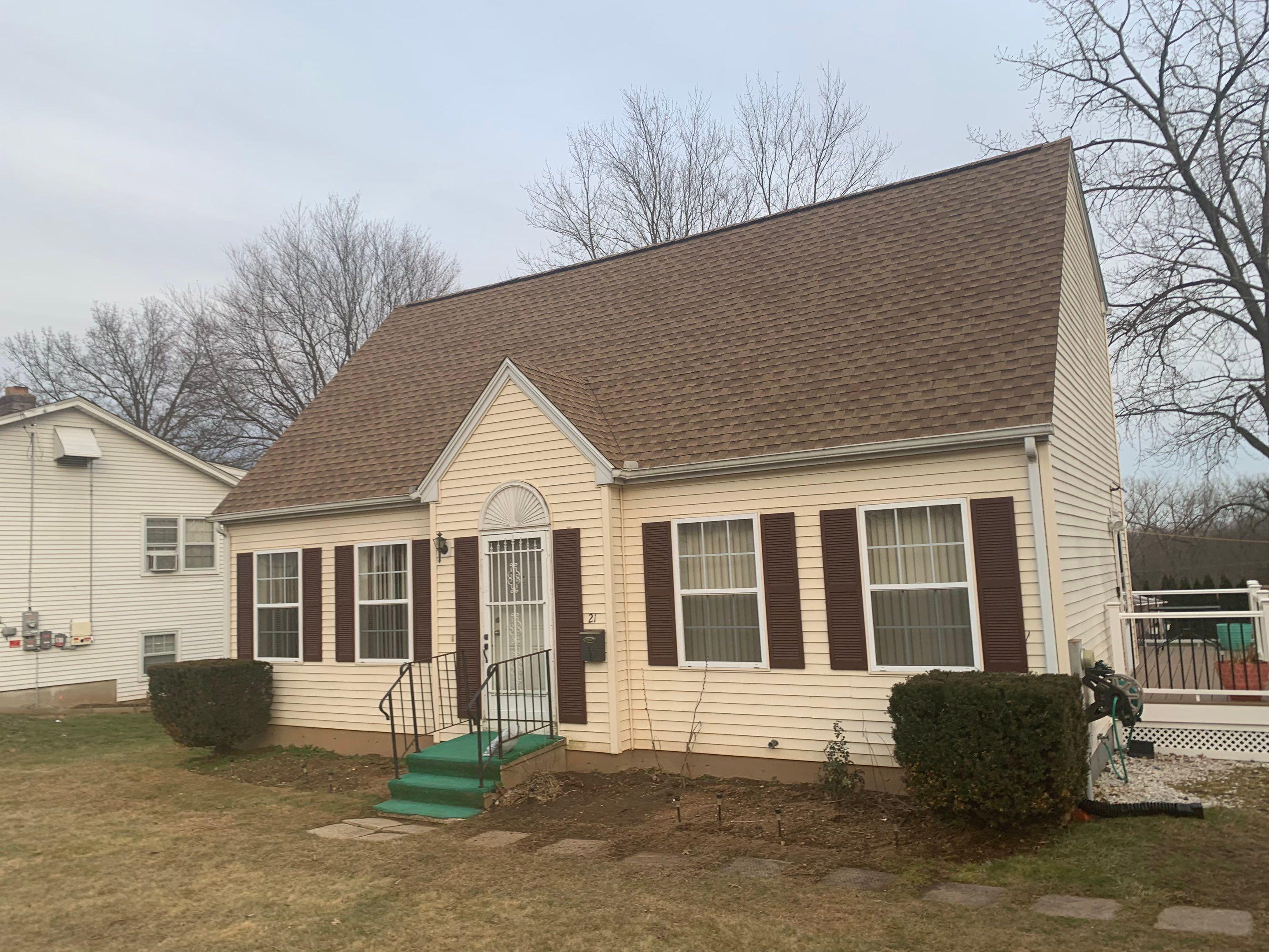 Rhino-Back Roofing Image