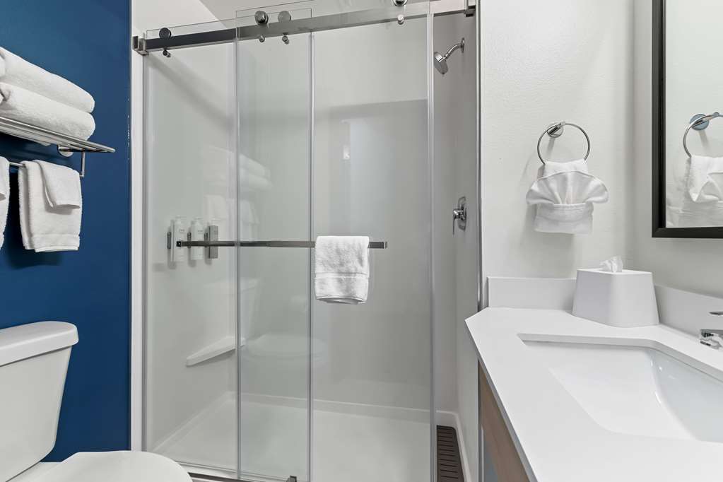 Spark by Hilton Hershey Near the Park Image