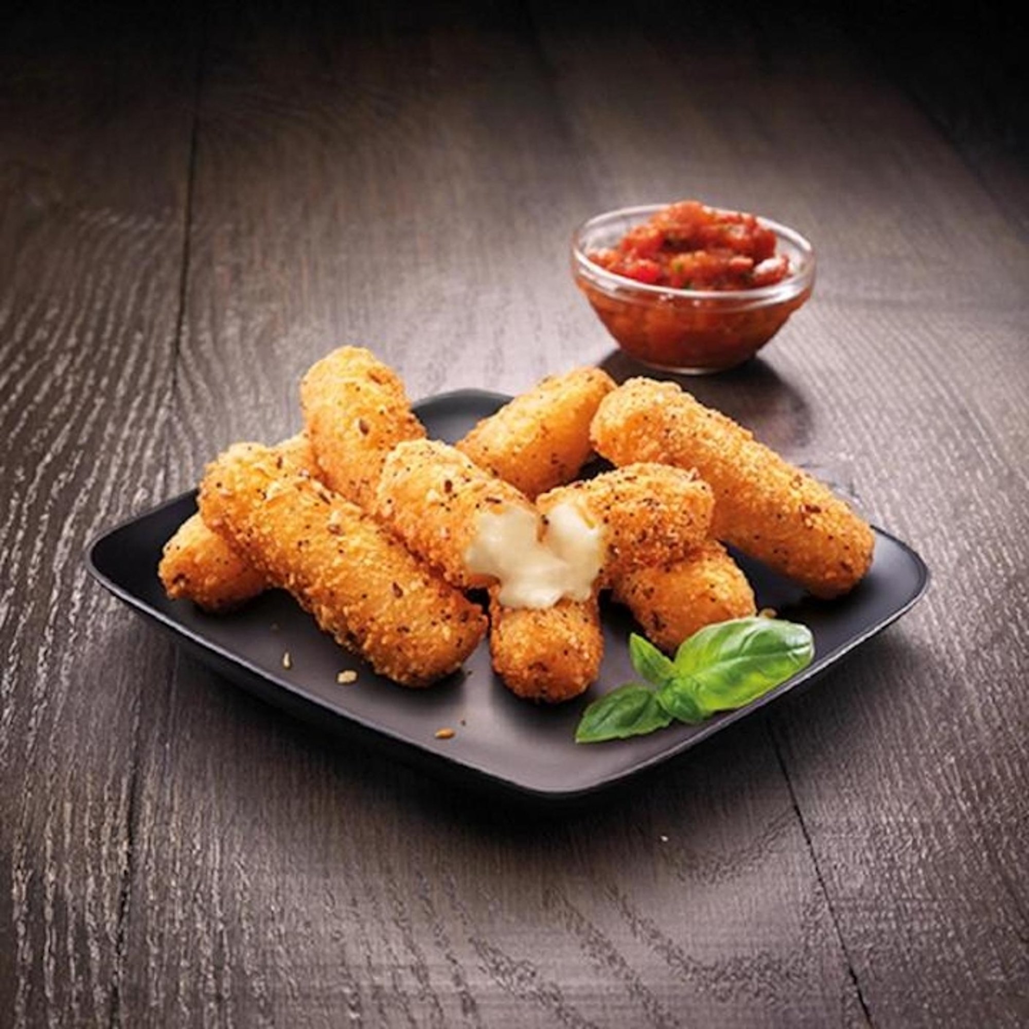 Mozzarella Sticks (8pc)