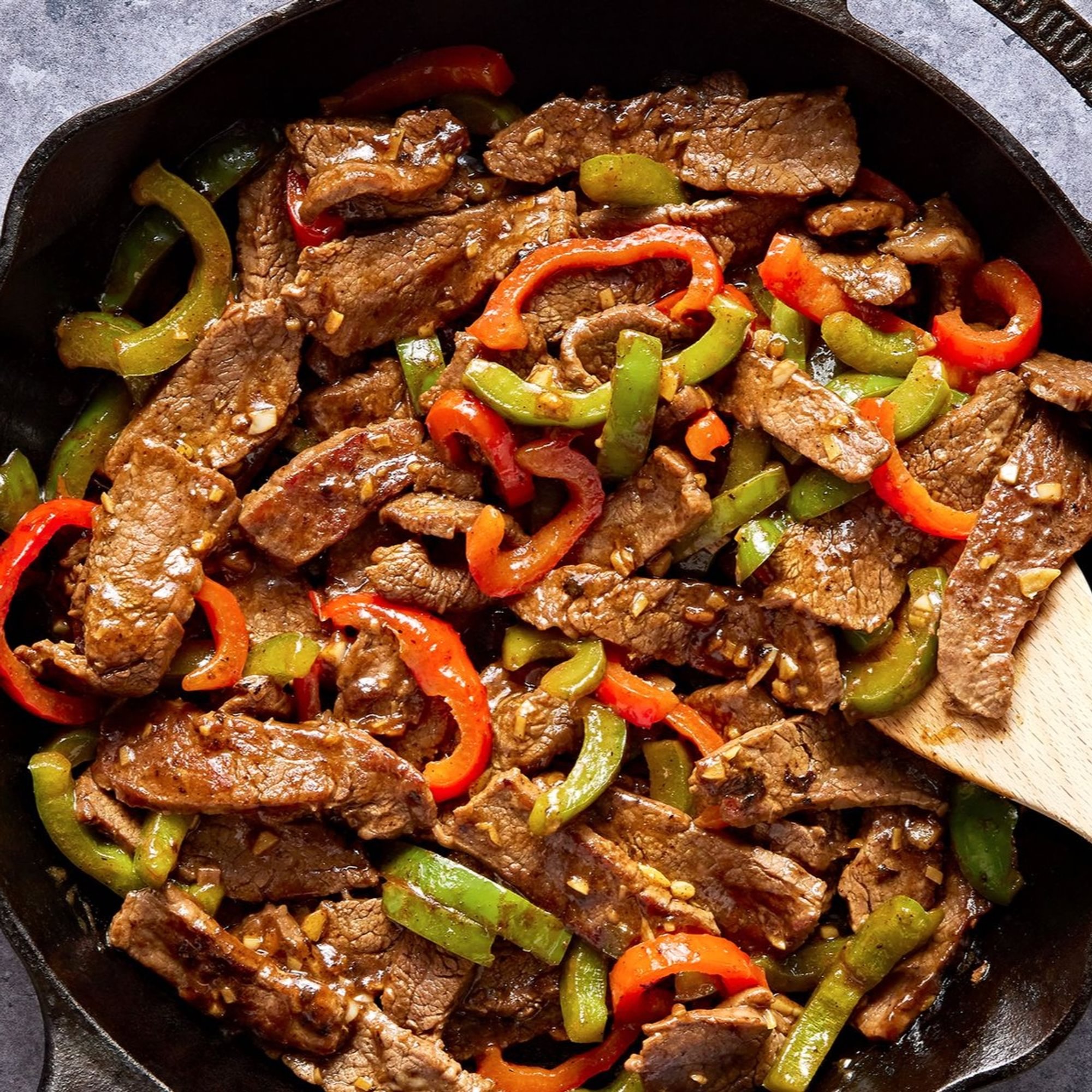 Pepper Steak / Filetillo De Res