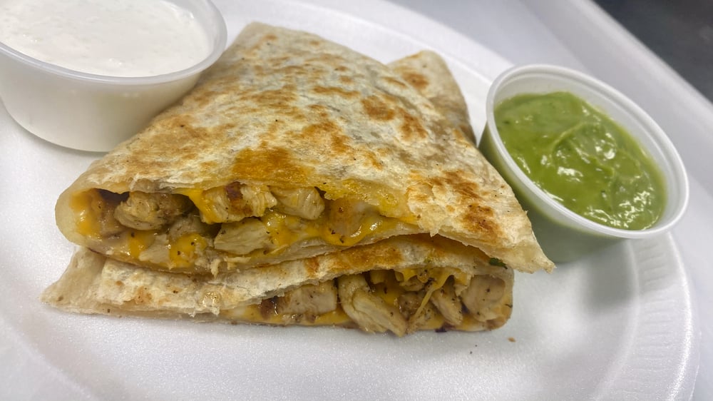 Pollo Asado Quesadilla