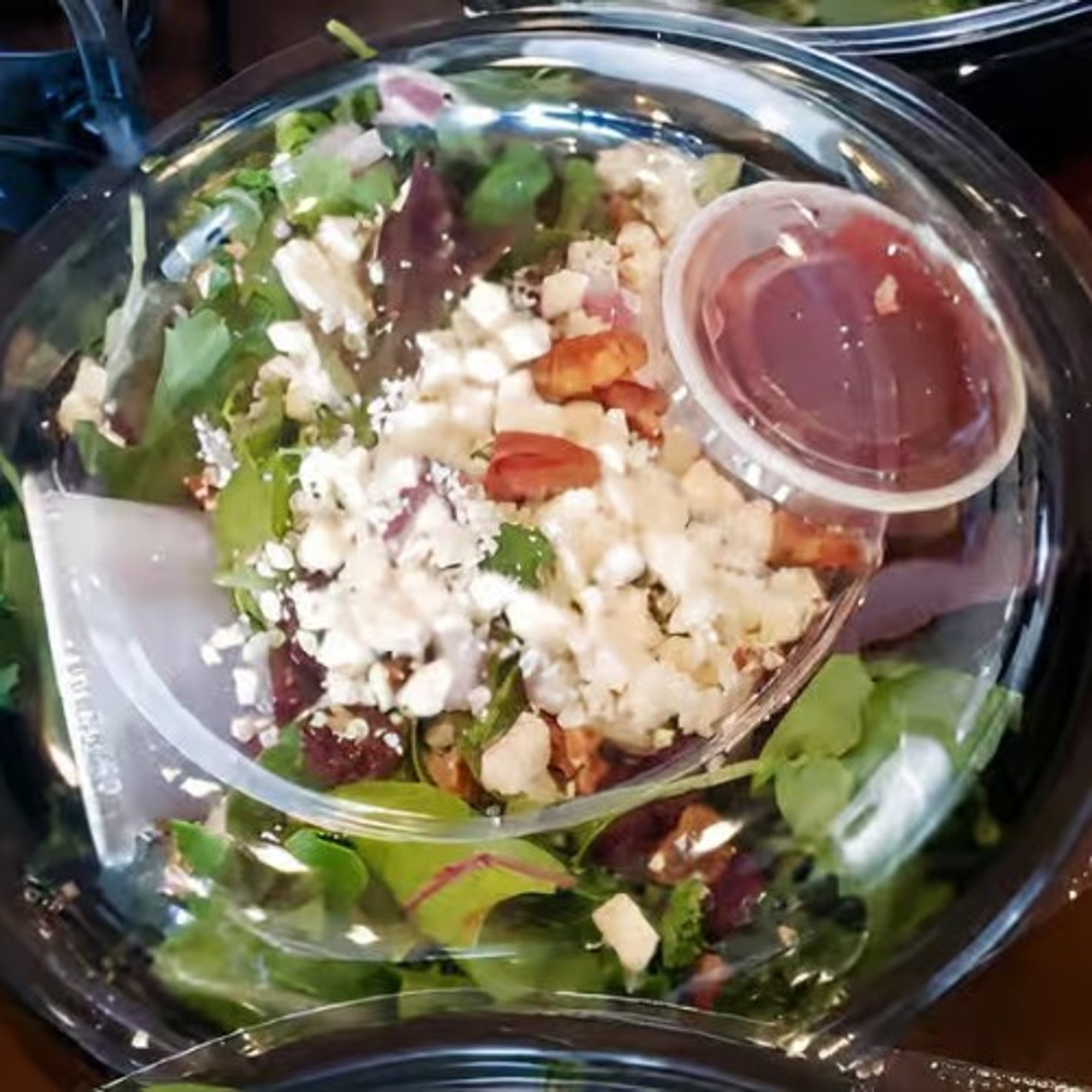 Mixed Greens & Cherries Salad