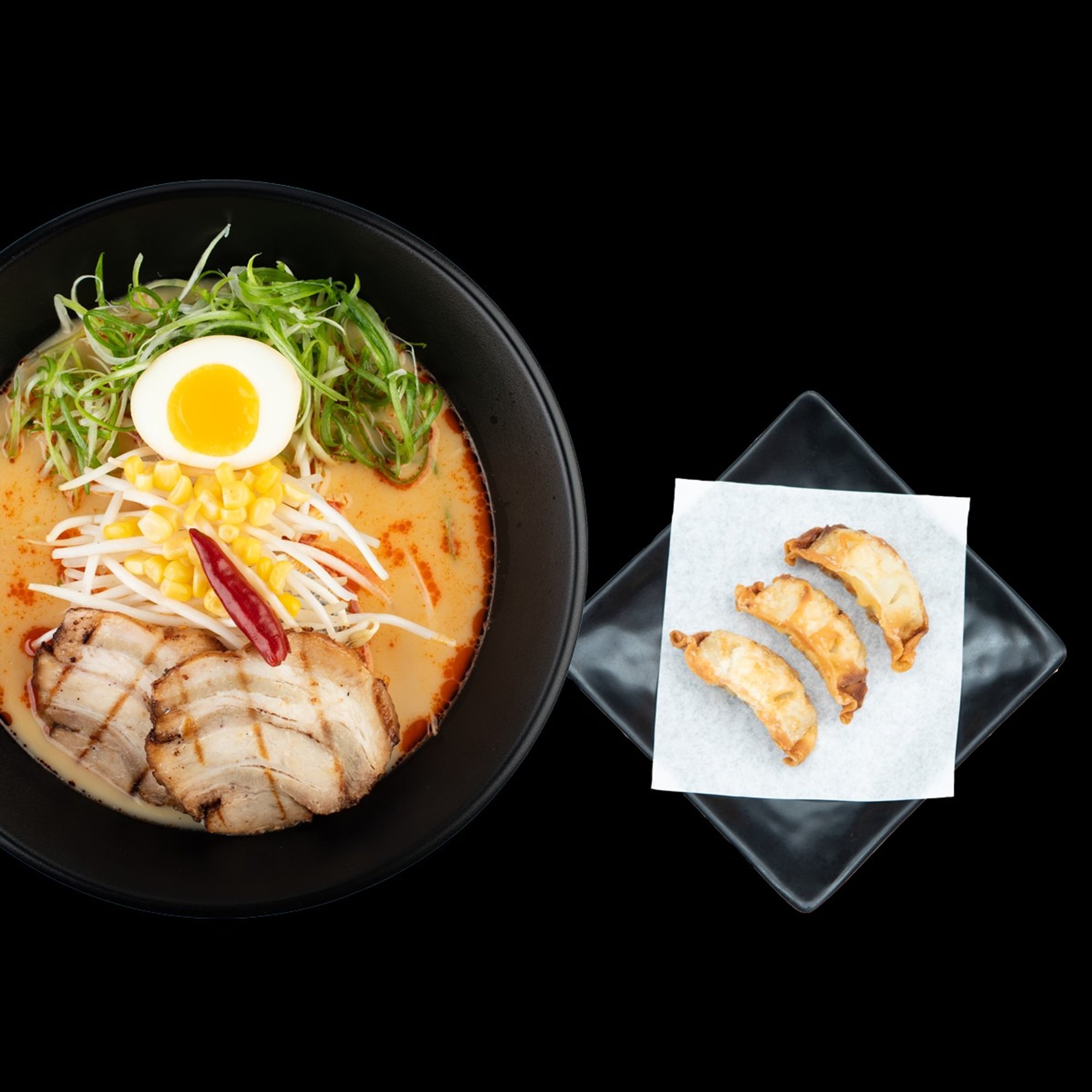 Spicy Miso Ramen & Gyoza 3 pcs (Lunch)