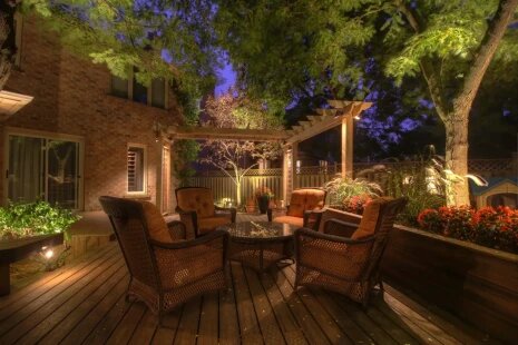 Lit Outdoor Lighting Company Image